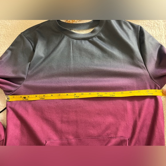 Purple & Pink Ombré Sweatshirt with front pocket - Picture 5 of 5